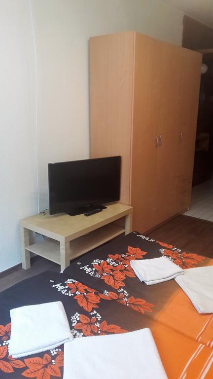 Judit Apartmanok Budapest Esterno foto