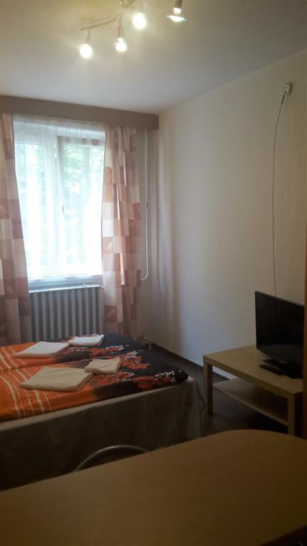 Judit Apartmanok Budapest Esterno foto